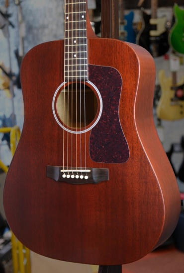 Guild USA D-20, Natural All Mahogany